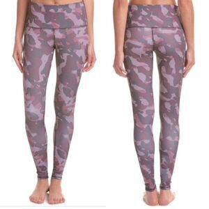 NOLI purple camo leggings